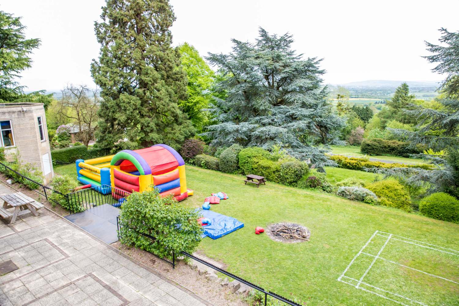 Bouncy-castle-in-garden-scaled